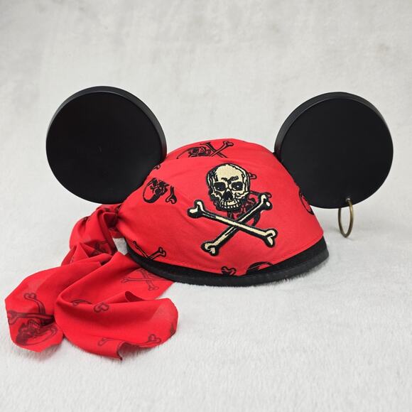 Disney's Pirates Of The Caribbean Captain Jack Sparrow Mickey Mouse Ears Hat - Picture 1 of 7